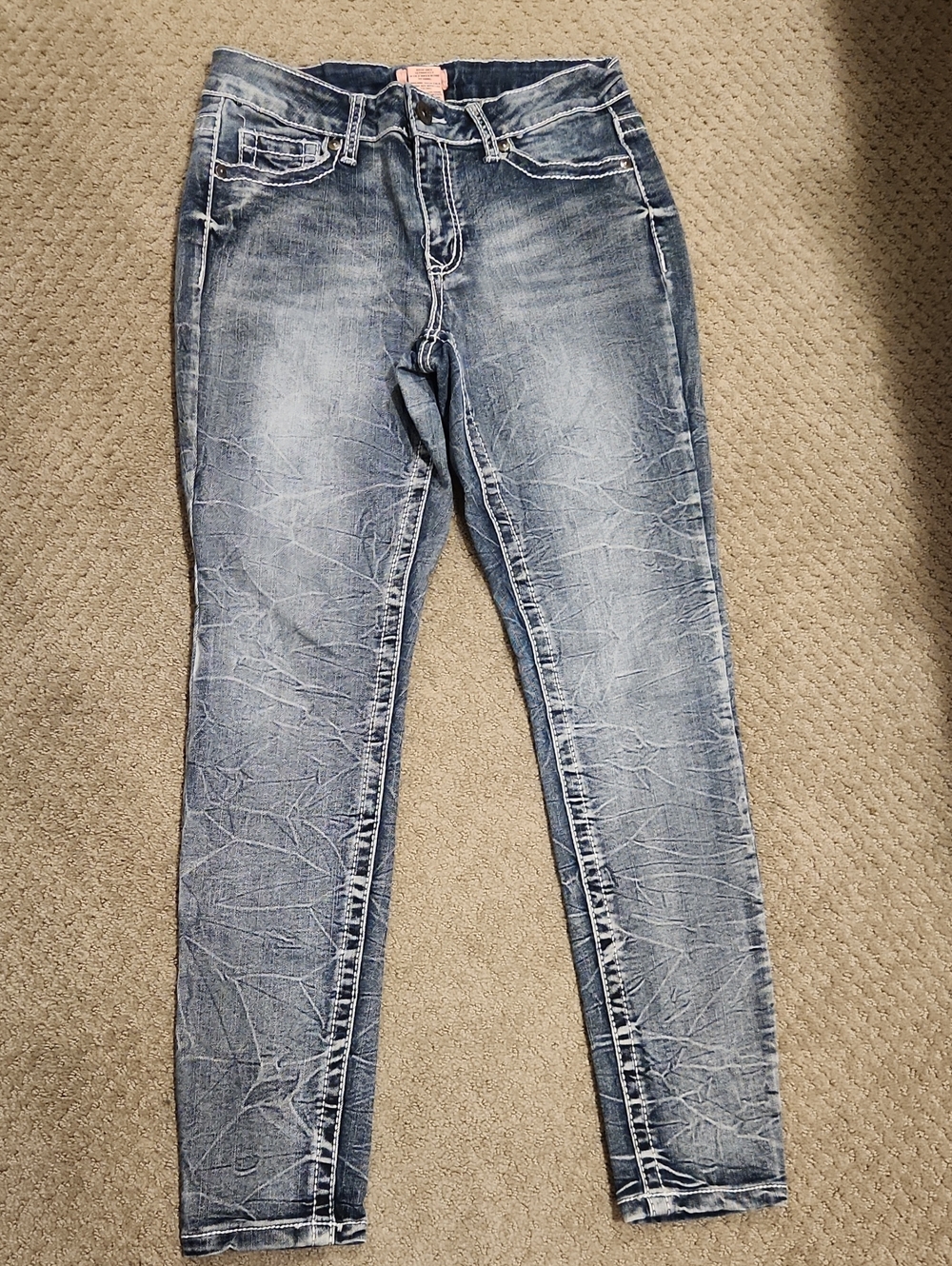 NEW True Luck Women’s Skinny Jeans in Washed Blue 11/12